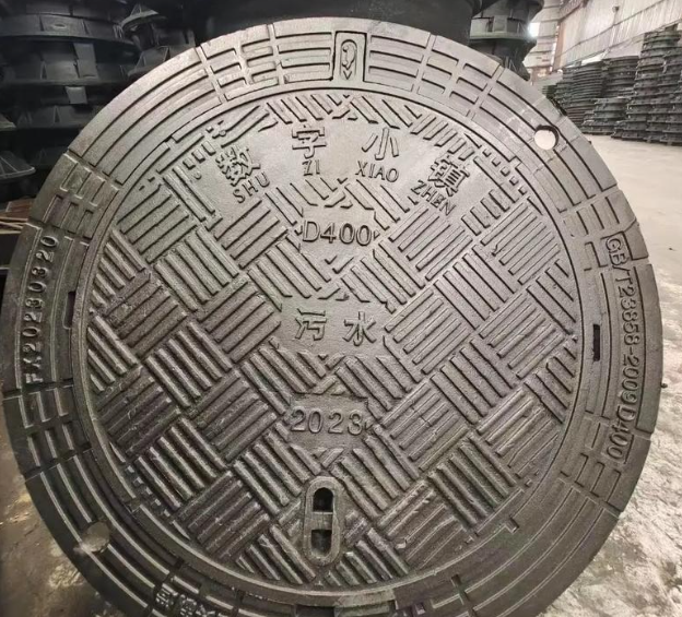 石柱球墨铸铁防沉降井盖展示